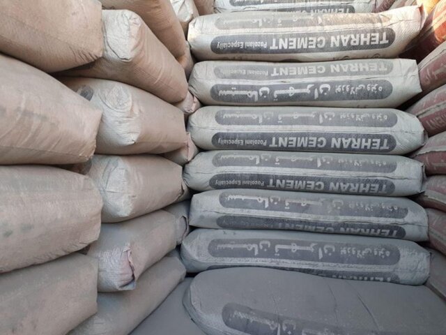 قیمت سیمان در بازار کاهش یافت