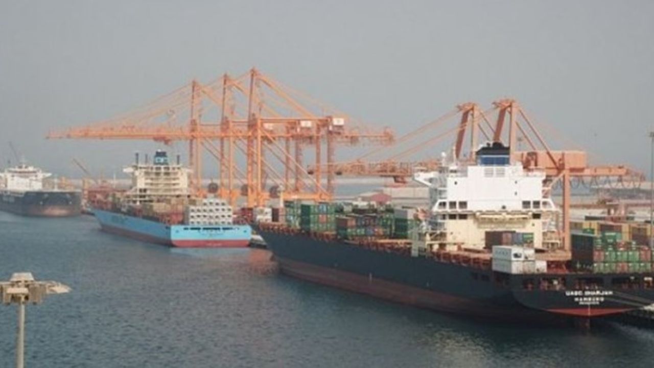 افت ۱۰ درصدی ترخیص از گمرکات