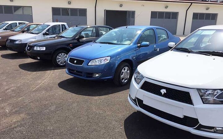 قیمت ها در بازار خودرو ریزشی شد