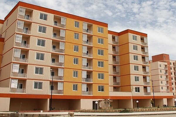 ساخت ۱۳۰۰ واحد مسکونی برای نیازمندان کرمانشاهی در سال ۹۹