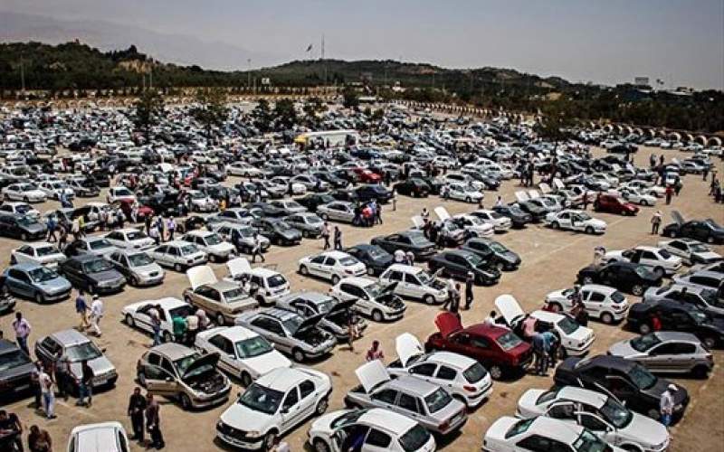 قیمت خودرو در بازار ۵ تا ۸میلیون تومان کاهش یافت