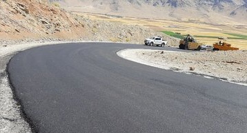 امسال ۱۲۸ کیلومتر از راه‌های ارتباطی استان کرمانشاه مرمت شد