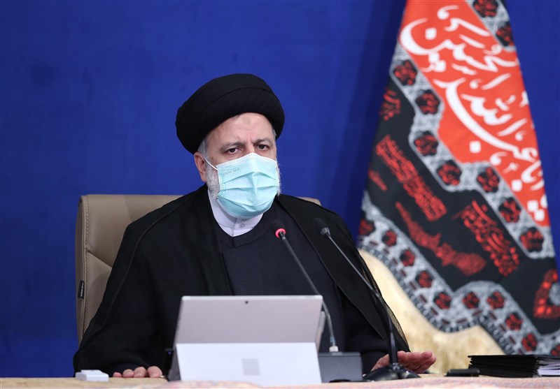 متناسب‌سازی حقوق با نرخ تورم ضروری است