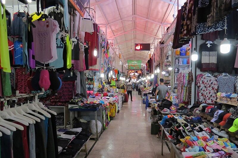 کسادی بازار شب عید