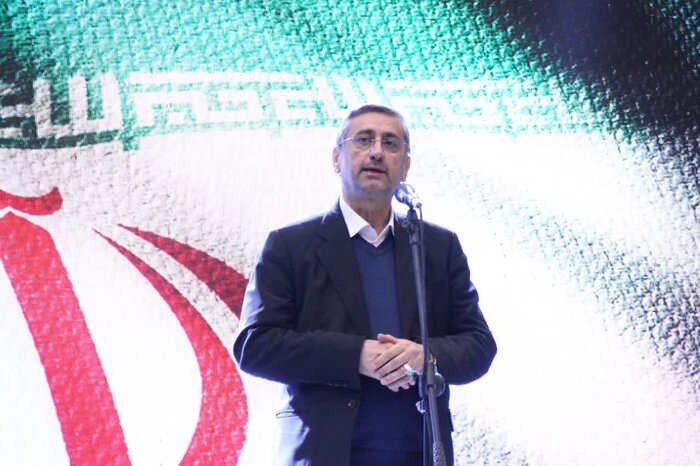 ضرورت خدمت‌رسانی بی‌وقفه به مردم در دولت چهاردهم