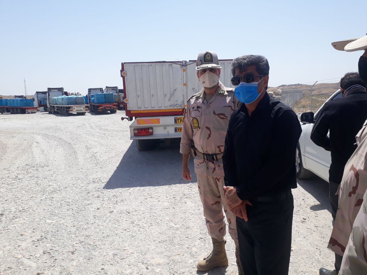 تردد روزانه ۲۰۰ کامیون صادراتی از مسیر بازارچه مرزی سومار