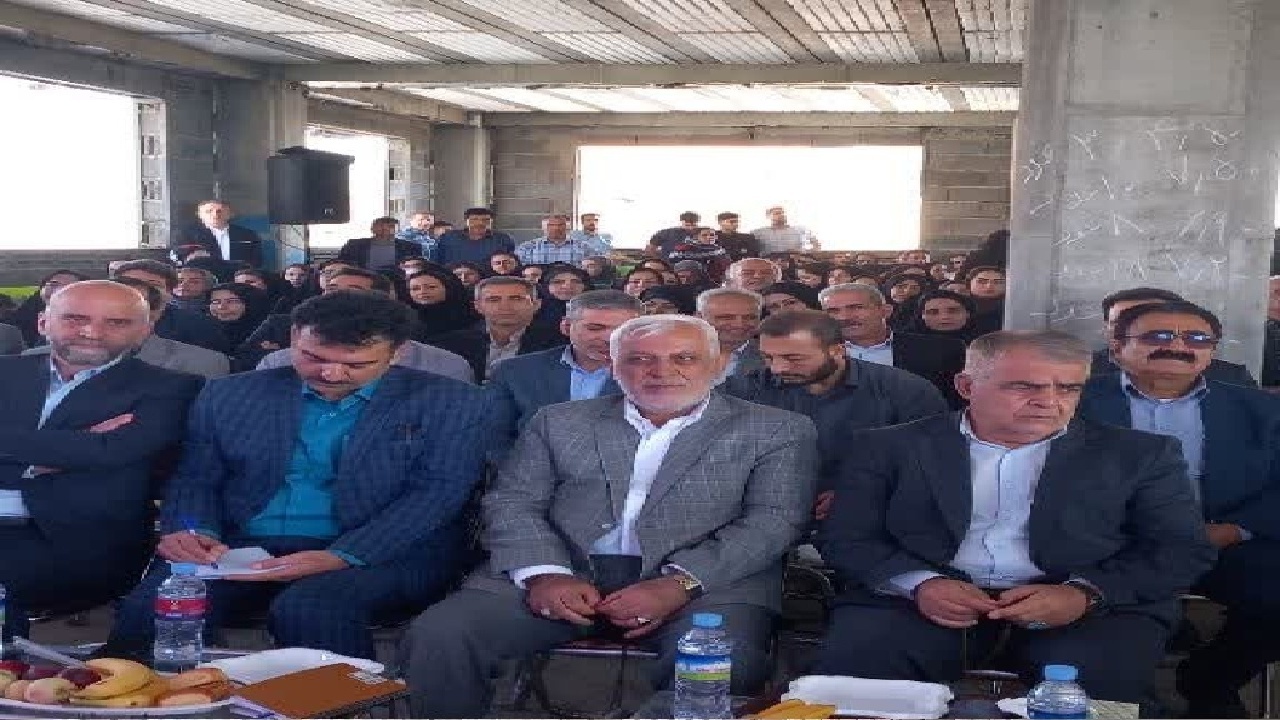 آیین شکرگزاری برداشت گندم و آغاز سال زراعی جدید برگزار شد