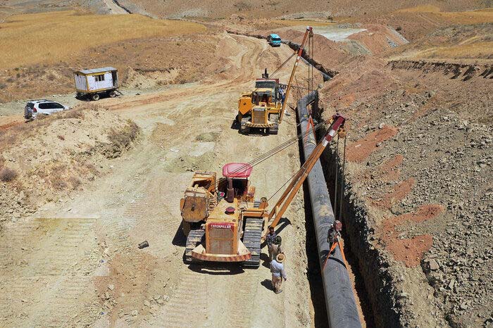 احداث۱۶۰ کیلومتر لوله انتقال آب در لرستان