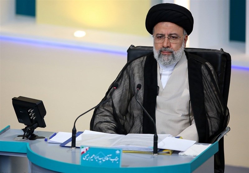 دولت آینده به اقتصاد دریامحور و صنایع دریایی توجه ویژه‌ای داشته باشد