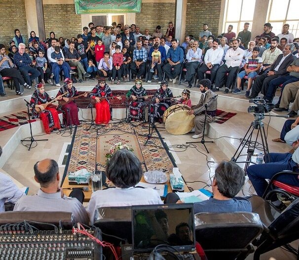 اختتامیه جشنواره کهن آواهای تنبور روز پنجشنبه در دالاهو برگزار می‌شود