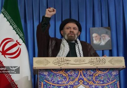 ضربات دشمن خللی در اراده رزمندگان ایرانی ایجاد نمی‌کند