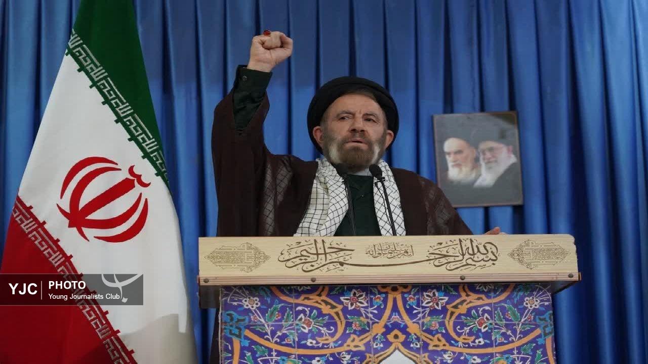 ضربات دشمن خللی در اراده رزمندگان ایرانی ایجاد نمیکند