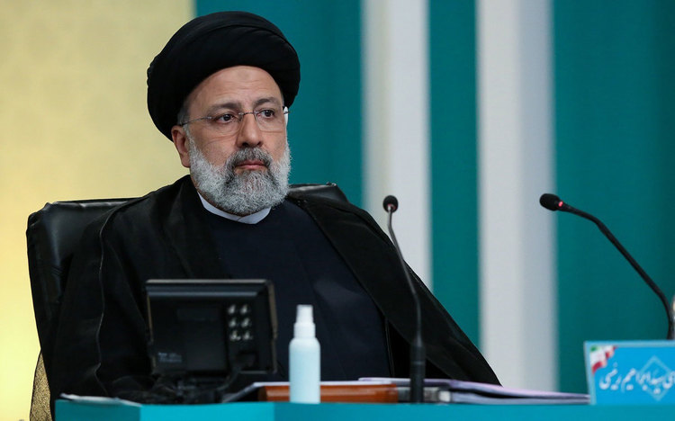 فاصله طبقاتی، محصول بی‌عدالتی است