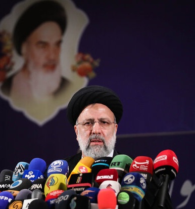 آقایان می‌ترسند اسامی ۱۱ بدهکار بانکی را اعلام کنند