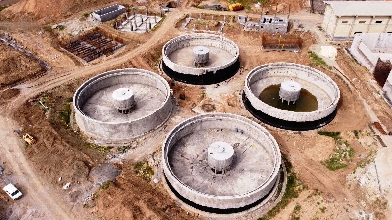 پیشرفت ۶۰ درصدی طرح تصفیه خانه فاضلاب در پنج شهر لرستان