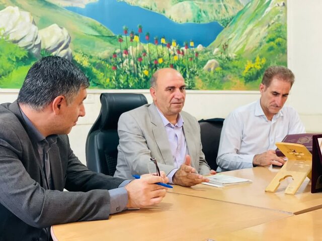 معلمان در شکلدهی به جامعه نقش مهمی دارند