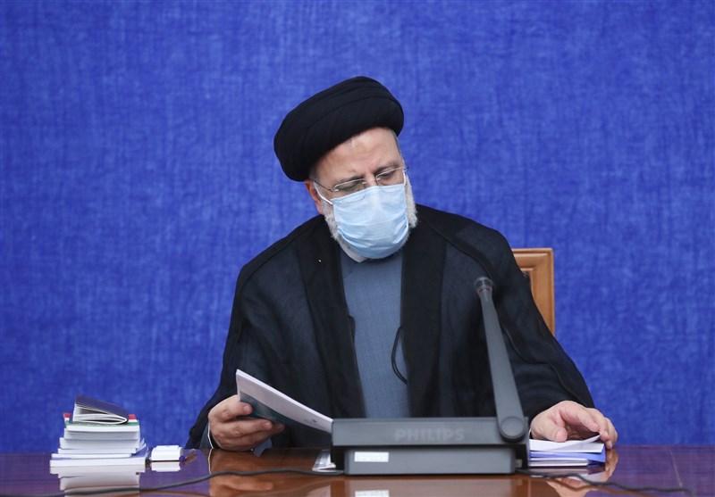 رئیسی به وزیر صمت برای تهیه گزارش از زنجیره تامین کالا ماموریت داد