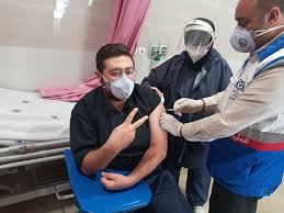 رکورد تزریق روزانه واکسن در کرمانشاه زده شد