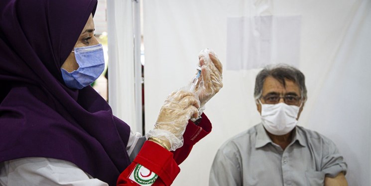 برخورد قانونی با کارمندانی که واکسن نزنند