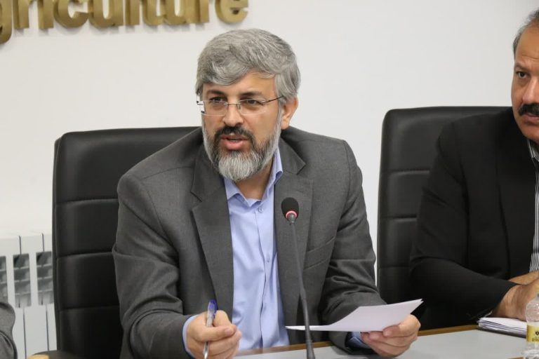 حمایت از واحدهای تولیدی را جزو حقوق عمومی می دانیم   