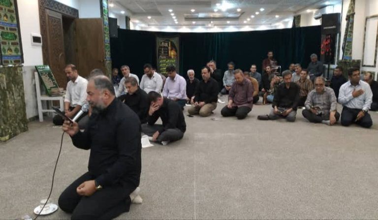 برگزاری زیارت عاشورا در مخابرات منطقه گلستان