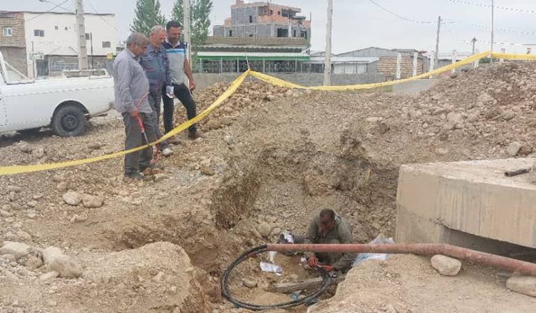 توسعه فیبر مخابرات در مسیر شهرک صنعتی گنبد