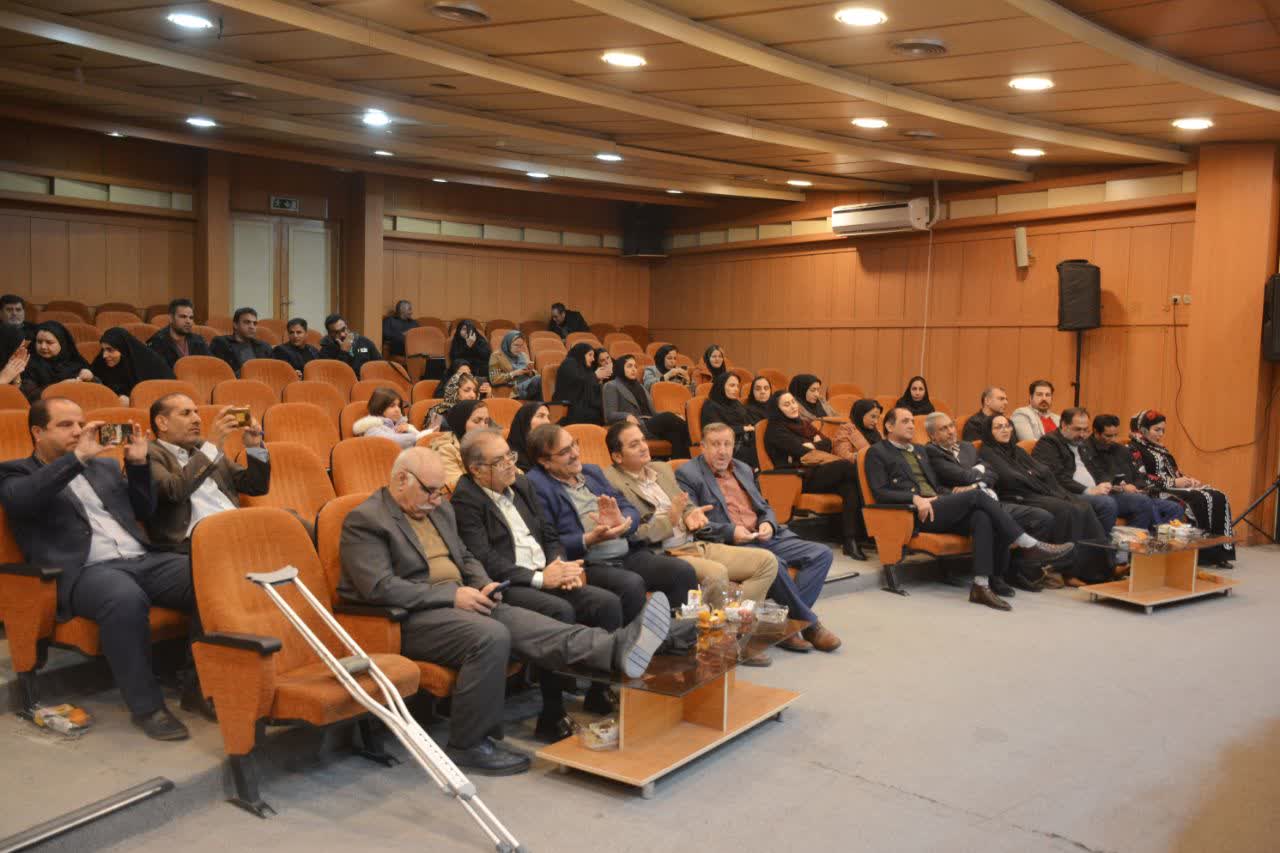 جشنواره یلدای رسانه‌ای تبیین در مرکز استان برگزار شد