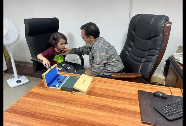 طرح ویزیت و معاینه رایگان فرزندان پرسنل شهرداری کرمانشاه