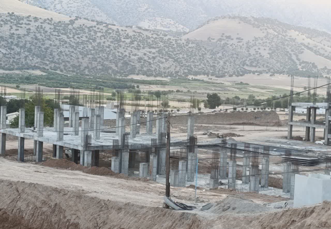 پروژه آبشار طلایی خرم آباد در انتظار اعطای تسهیلات بانکی پروژه آبشار طلایی خرم آباد در انتظار اعطای تسهیلات بانکی