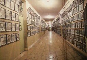 بازدید اهالی فرهنگ لرستان از نمایشگاه موزه عبرت