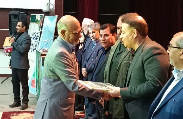 آیین اختتامیه جشنواره استانی شعر انتظار (شعر مهدویت) در پلدختر برگزار شد